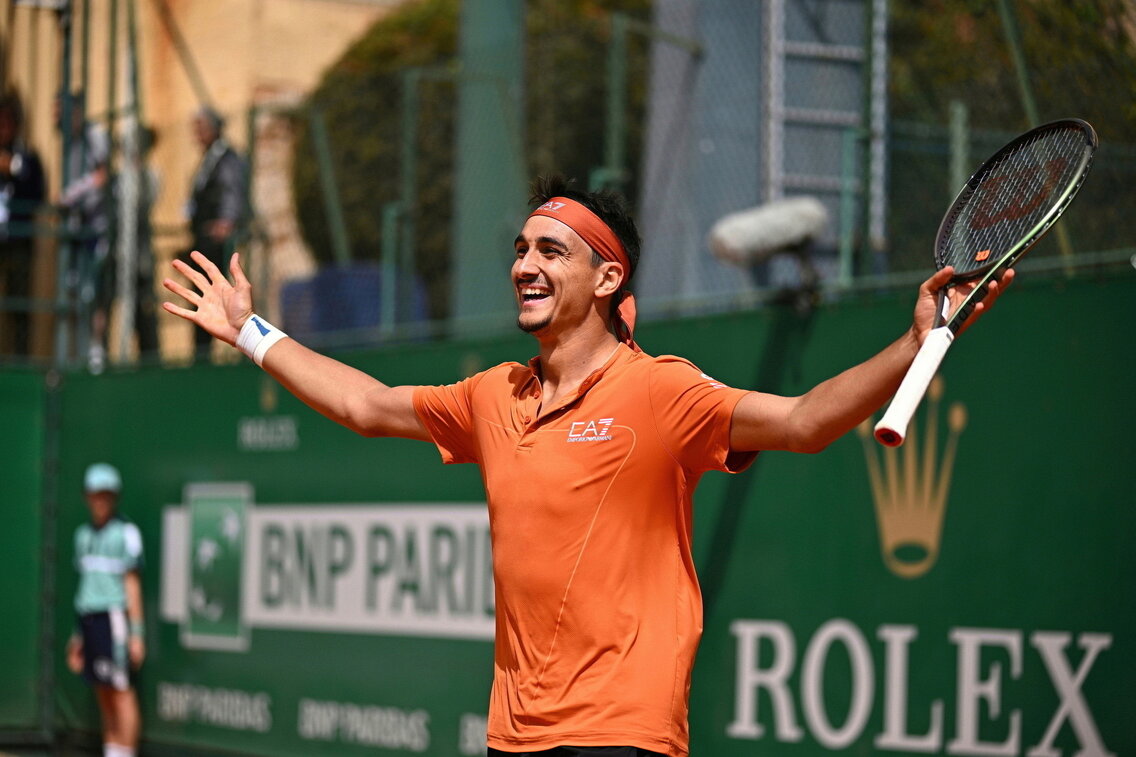 Lorenzo in action on court